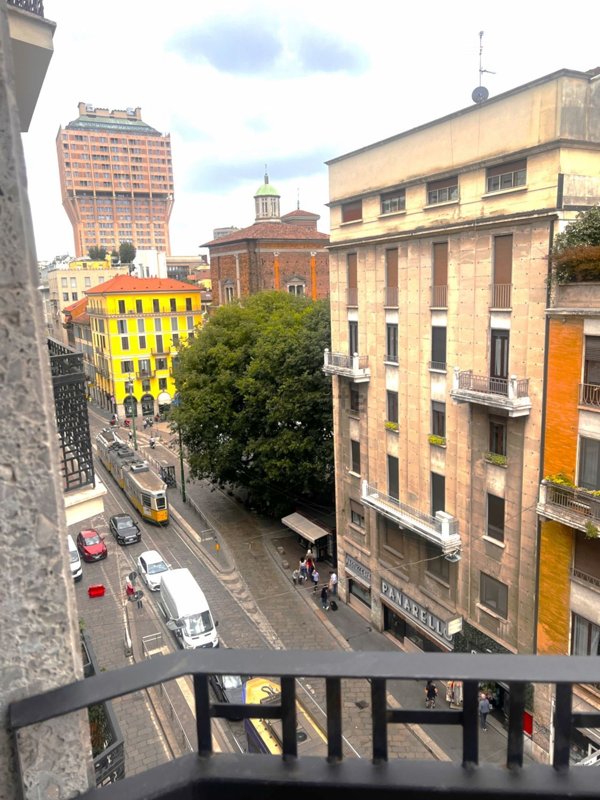 appartamento in vendita a Milano in zona Brera