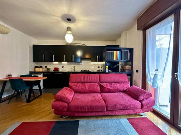appartamento in vendita a Milano in zona Loreto