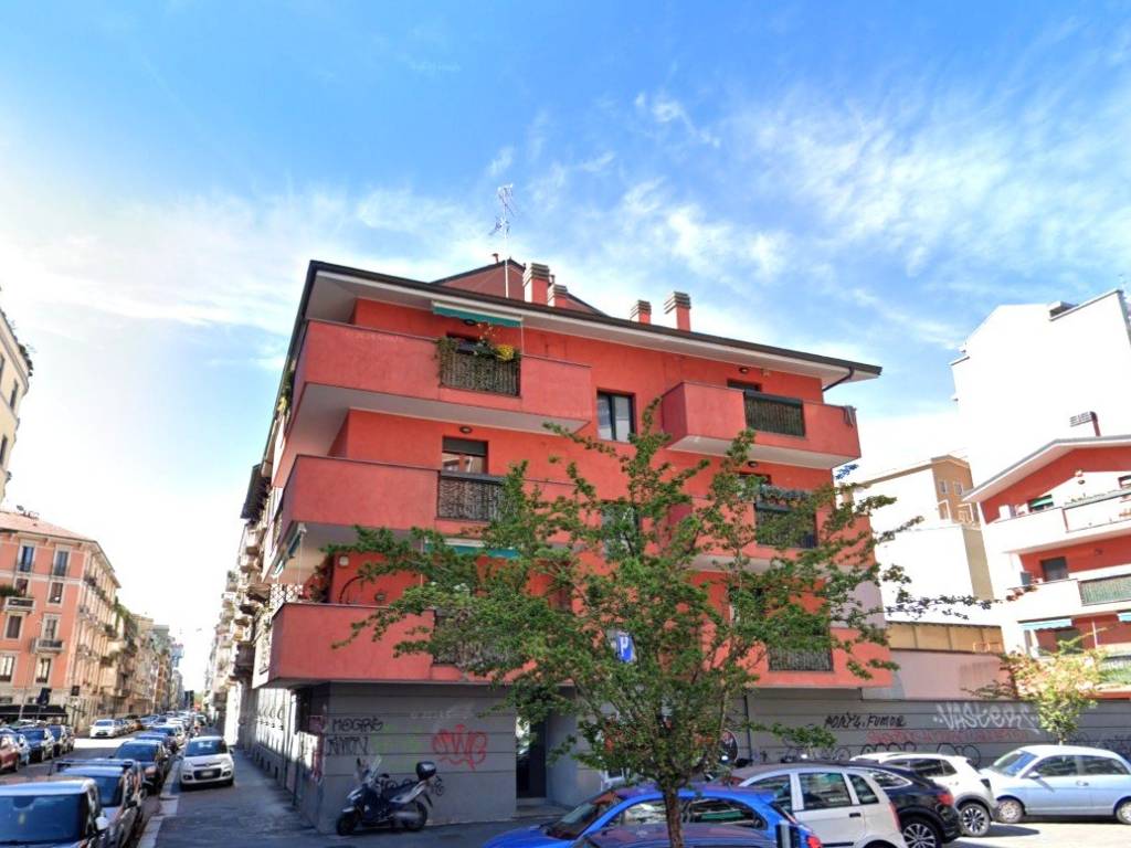 appartamento in vendita a Milano in zona Loreto