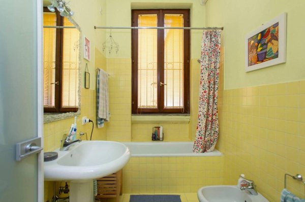 appartamento in vendita a Milano in zona Corvetto