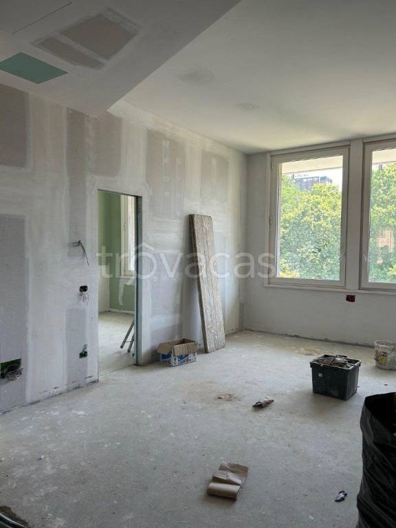 appartamento in vendita a Milano in zona Centro Direzionale