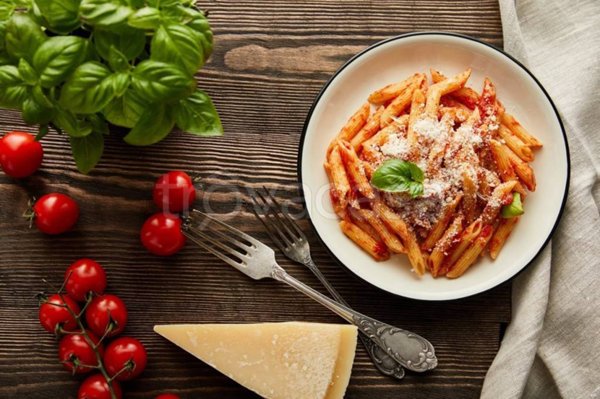 appartamento in vendita a Milano in zona Famagosta
