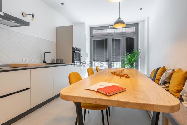 appartamento in vendita a Milano in zona Stadera