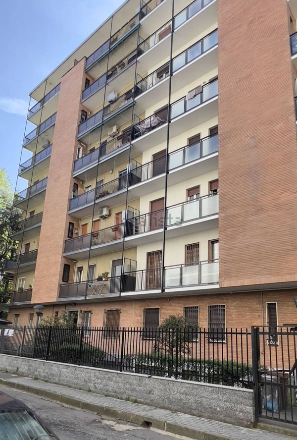 appartamento in vendita a Milano in zona San Siro