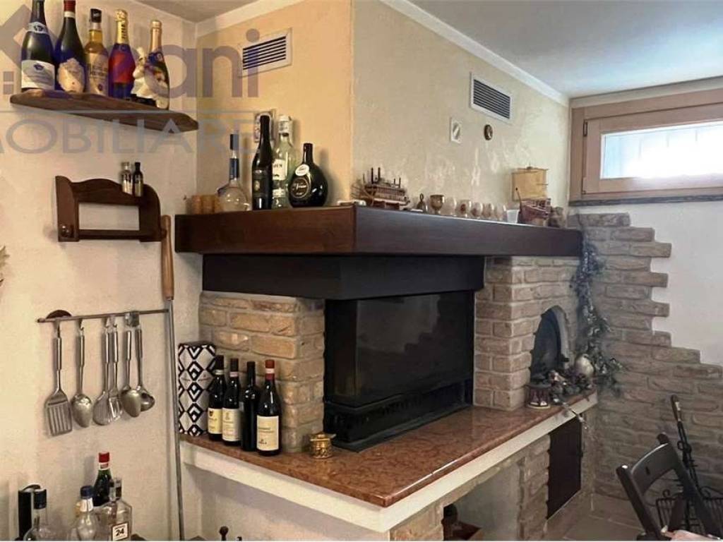 casa indipendente in vendita a Milano in zona Vigentino