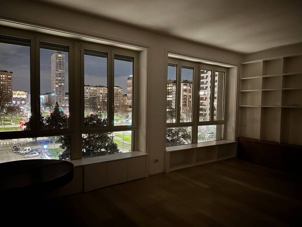appartamento in vendita a Milano in zona Porta Nuova