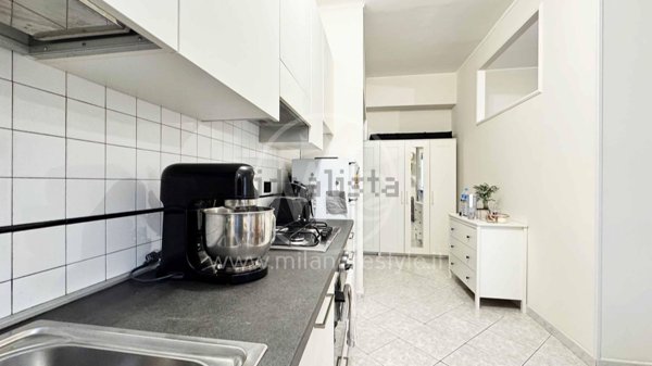 appartamento in vendita a Milano in zona Villapizzone