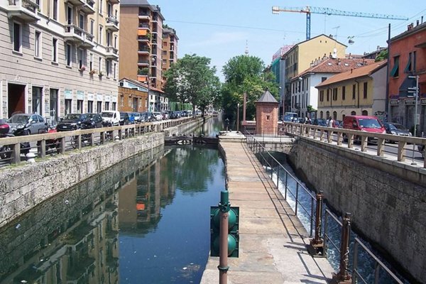 negozio in vendita a Milano in zona Conchetta