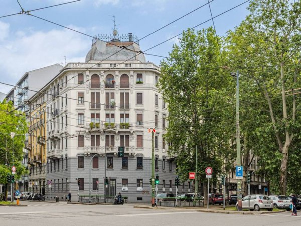 appartamento in vendita a Milano in zona Città Studi