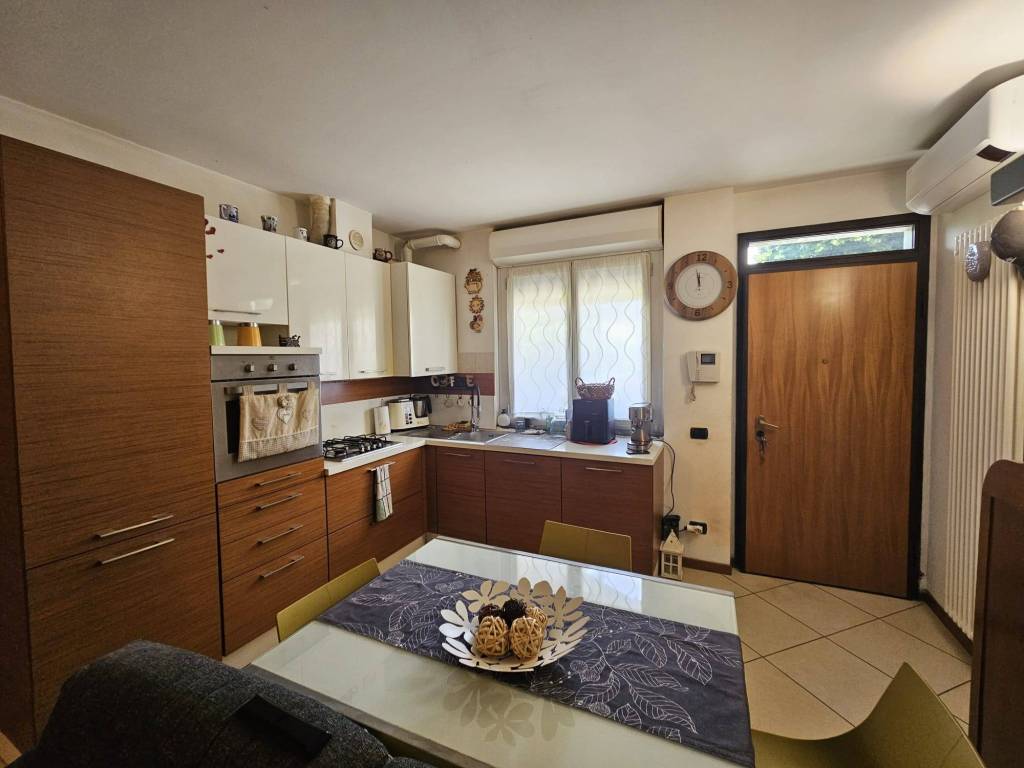 appartamento in vendita a Milano in zona Niguarda