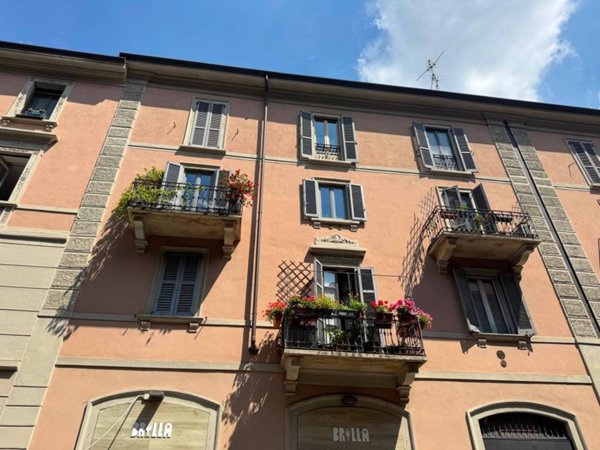appartamento in vendita a Milano in zona Solari