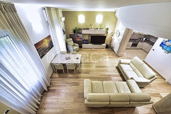 appartamento in vendita a Milano in zona Città Studi