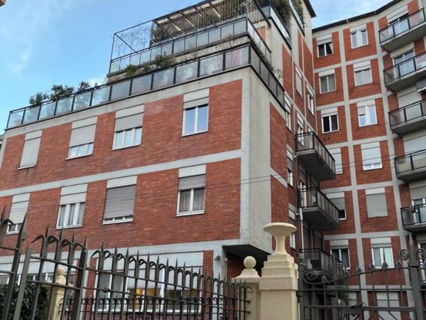 appartamento in vendita a Milano in zona Città Studi