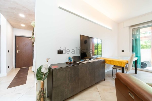 appartamento in vendita a Milano in zona Corvetto