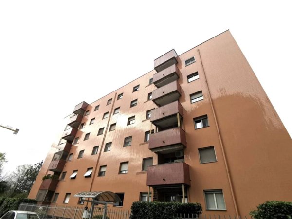 appartamento in vendita a Milano in zona Trenno