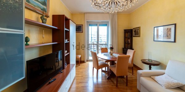 appartamento in vendita a Milano in zona Maggiolina