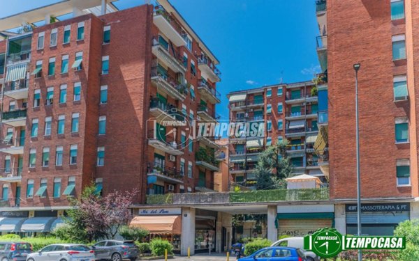 appartamento in vendita a Milano in zona Quarto Oggiaro