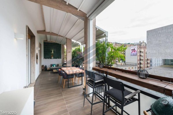 appartamento in vendita a Milano in zona Bocconi