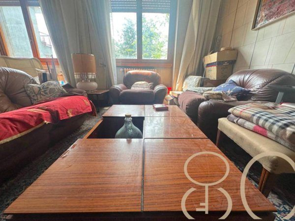 appartamento in vendita a Milano in zona Famagosta