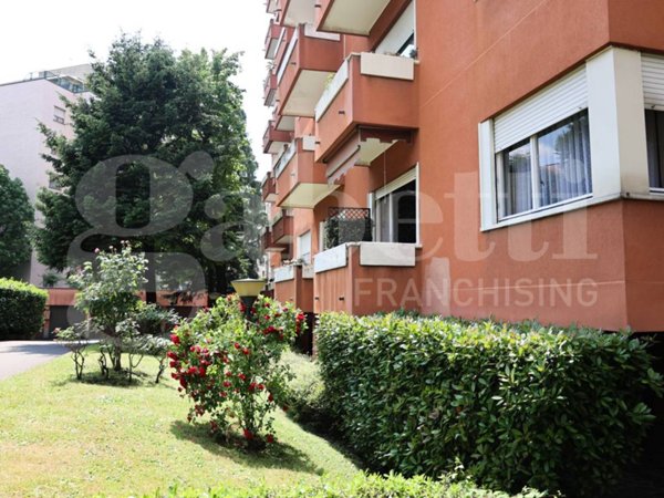 appartamento in vendita a Milano in zona Affori