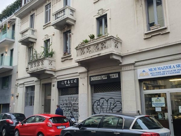 appartamento in vendita a Milano in zona Sempione