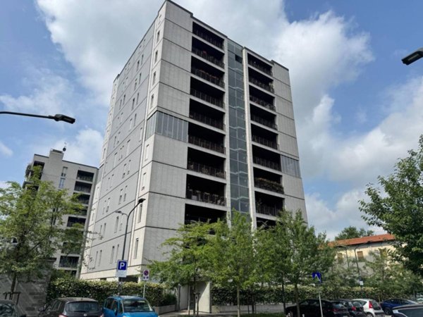 appartamento in vendita a Milano in zona San Siro