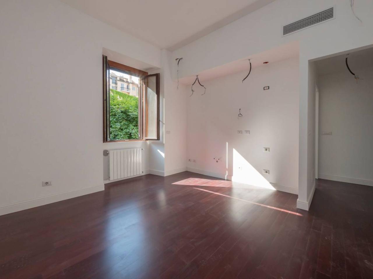 appartamento in vendita a Milano in zona Porta Venezia