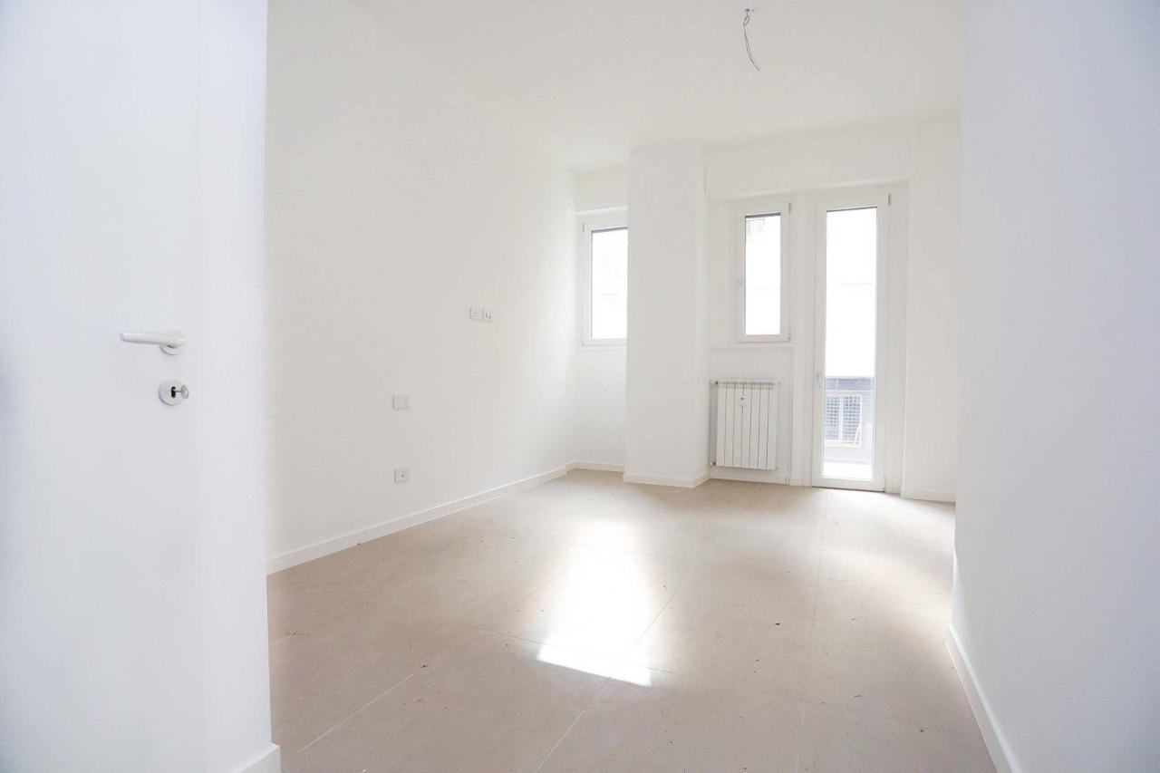 appartamento in vendita a Milano in zona Guastalla