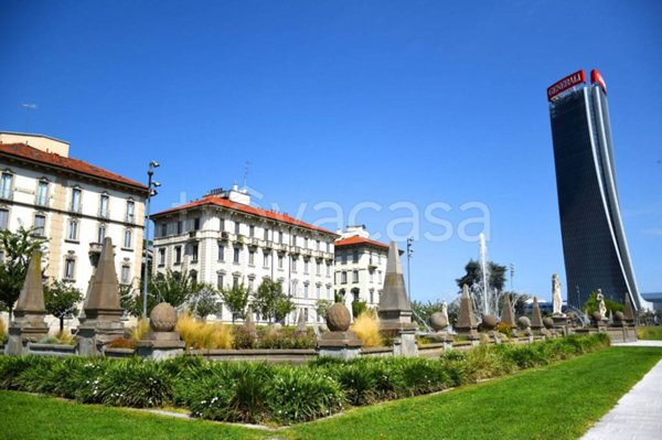 casa indipendente in vendita a Milano in zona Bullona