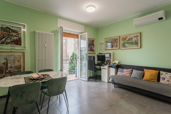 appartamento in vendita a Milano in zona Precotto