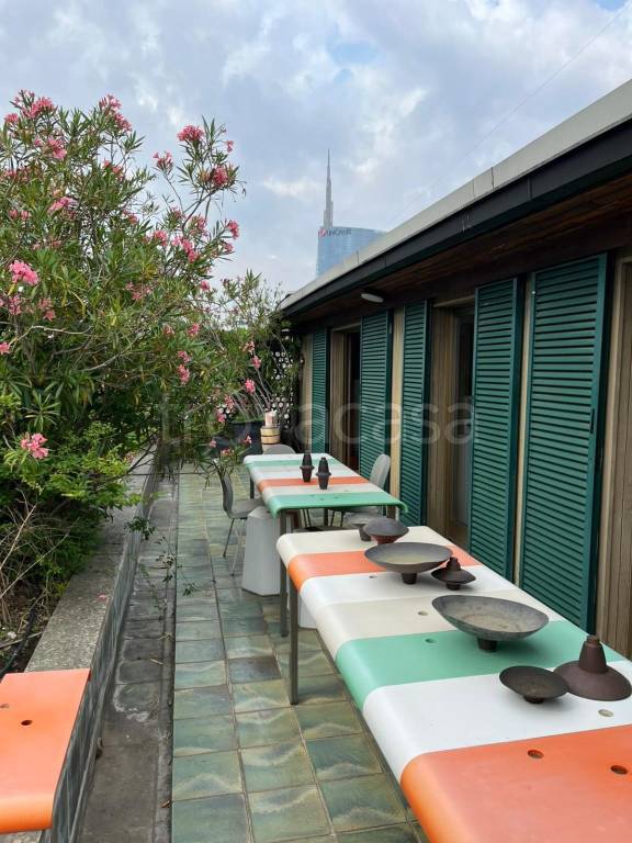 appartamento in vendita a Milano in zona Isola