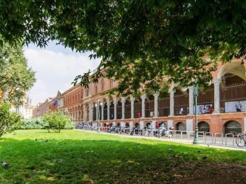 appartamento in vendita a Milano in zona Brera