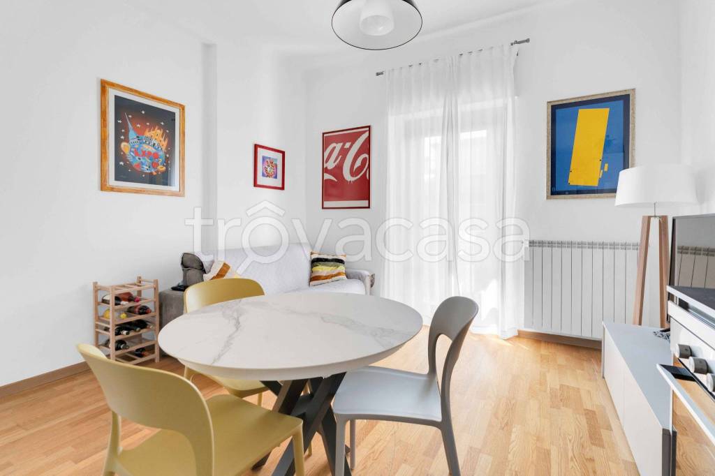 appartamento in vendita a Milano in zona Piazzale Lodi