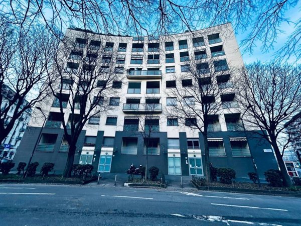 appartamento in vendita a Milano in zona Chiesa Rossa