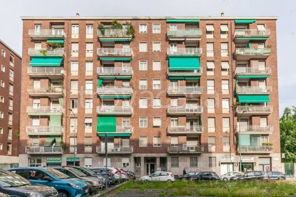 appartamento in vendita a Milano in zona Prato Centenaro
