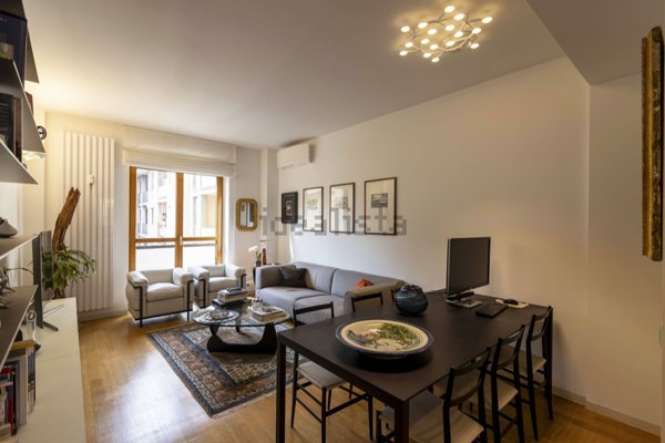 appartamento in vendita a Milano in zona Centro Direzionale