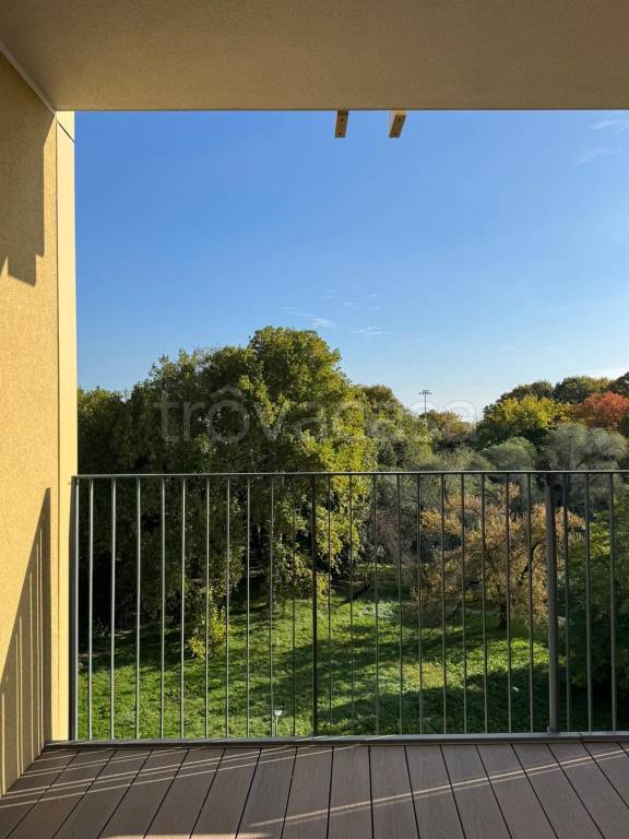 appartamento in vendita a Milano in zona Crescenzago