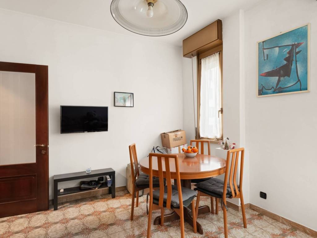 appartamento in vendita a Milano in zona Città Studi
