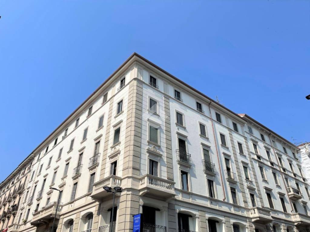 appartamento in vendita a Milano in zona Porta Venezia