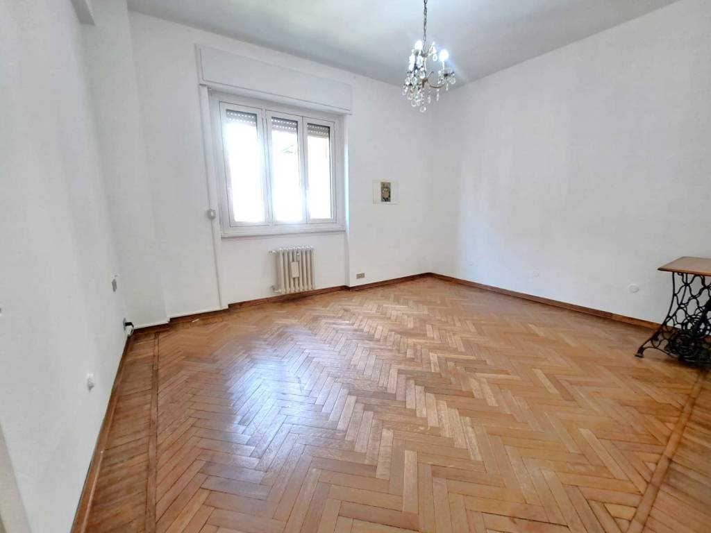 appartamento in vendita a Milano in zona Crescenzago