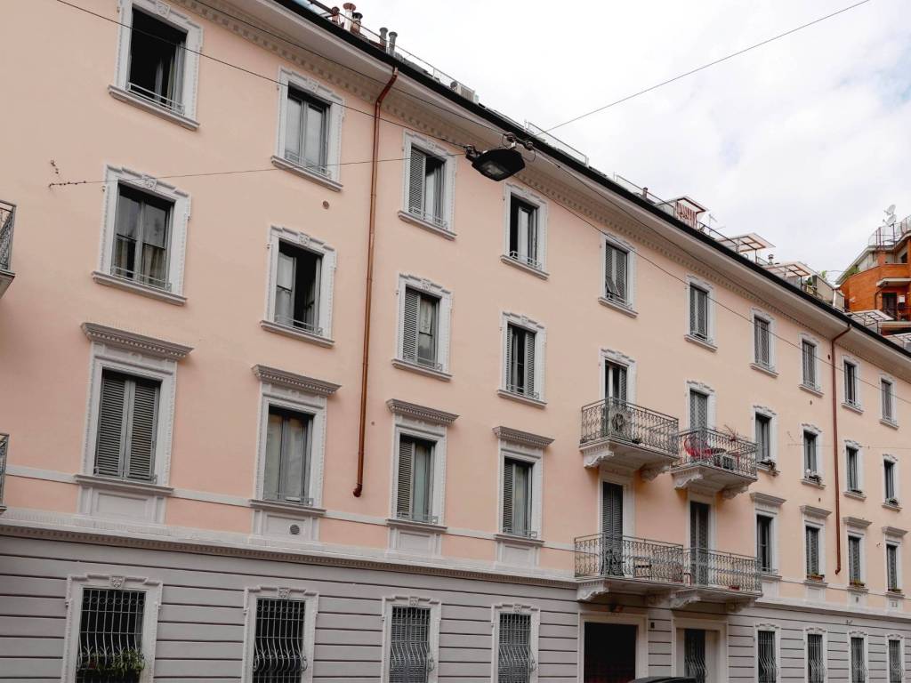 appartamento in vendita a Milano in zona Solari