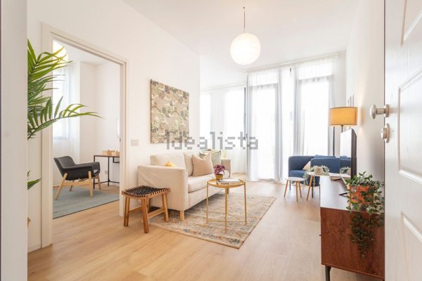 appartamento in vendita a Milano in zona Vigentino