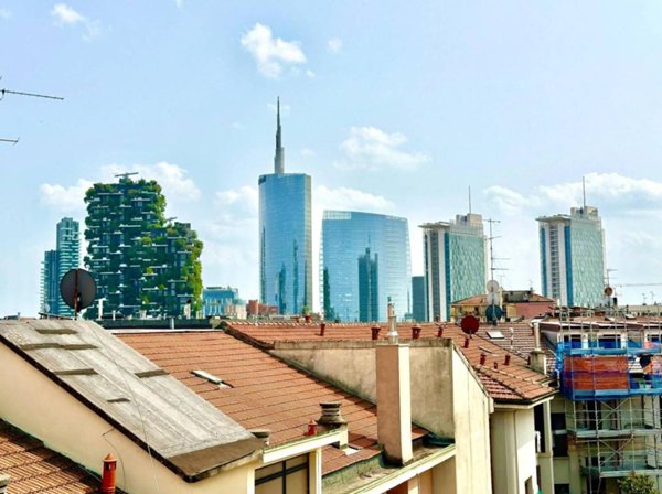 appartamento in vendita a Milano in zona Isola