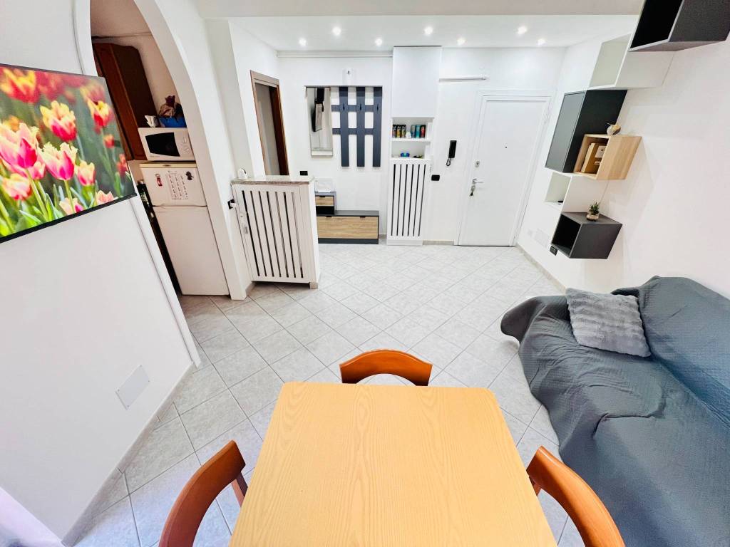 appartamento in vendita a Milano in zona Bovisa