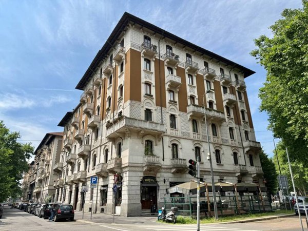 appartamento in vendita a Milano in zona Città Studi