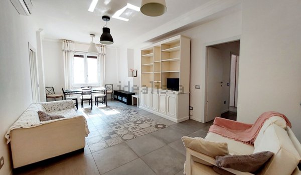 appartamento in vendita a Milano in zona Lorenteggio