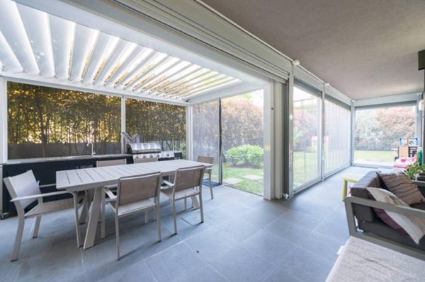 appartamento in vendita a Milano in zona Vigentino