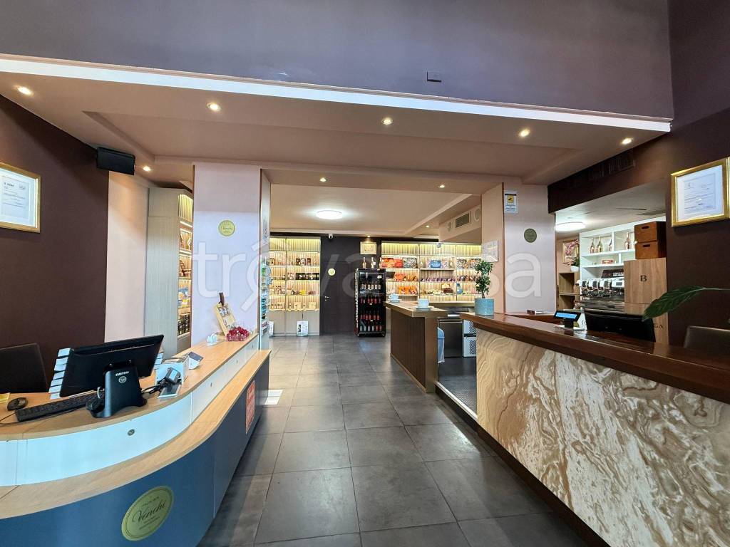 negozio in vendita a Milano