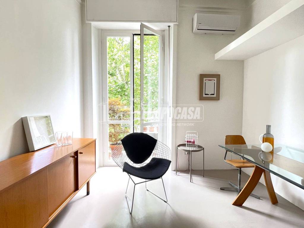 appartamento in vendita a Milano in zona Lambrate