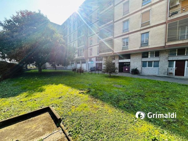 appartamento in vendita a Milano in zona Bocconi